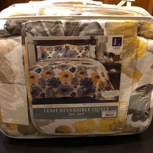 Leah Reversible Quilt 3 pc Set Full/Queen